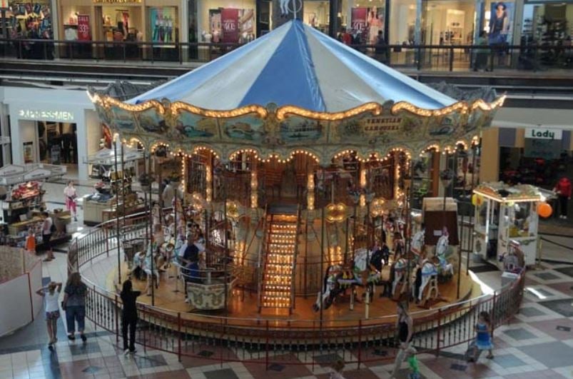 carousel at the Maplewood mall in Minnesota is a great winter activities for toddlers