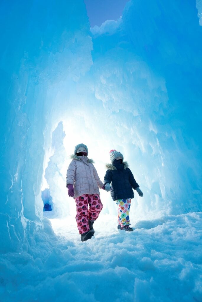 ice castles maple grove minnesota