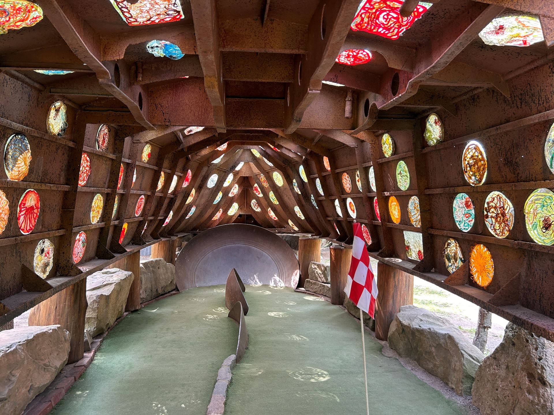 Mini Golf Like You’ve Never Seen—Explore Big Stone Mini Golf