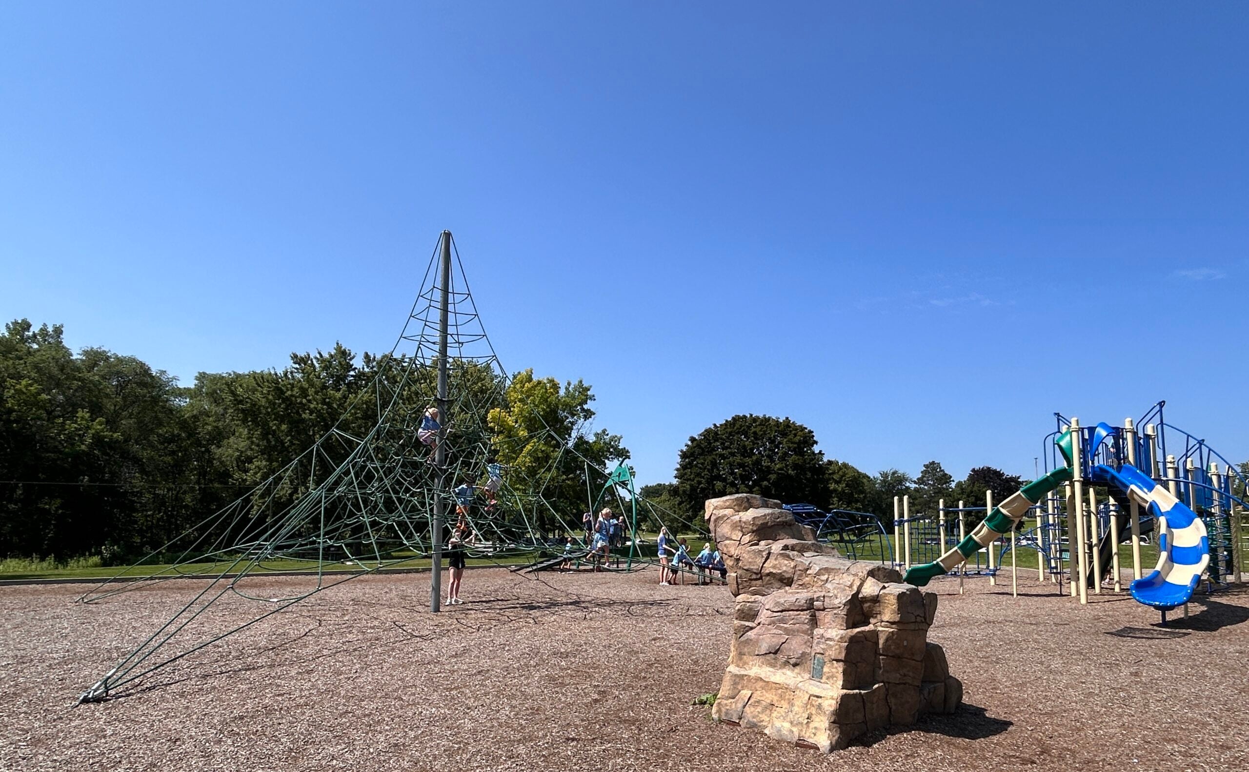 Don’t Miss Veterans Memorial Park in Richfield This Season