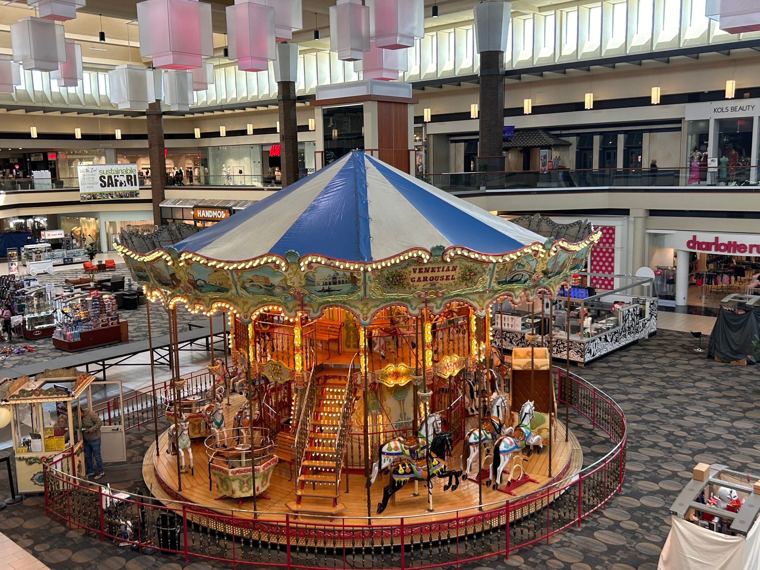 Maplewood Mall ~ Your Family Adventure Spot