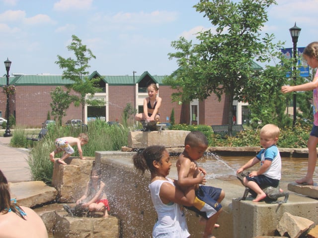 Nicollet Commons Park splash pad and water area in burnsville