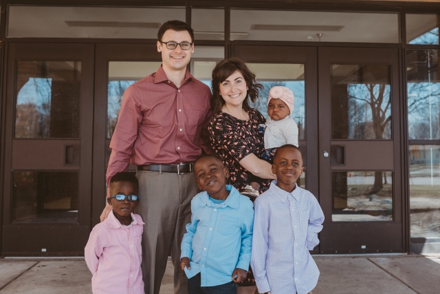 David and Anna Guntlisbergen of St. Paul gather with their children, Solo, 3, Zion, 4, Finn, 5, and Zimrah, 1 1/2, at Blue Oaks Church in Brooklyn Center. Photo courtesy of Traci Buse/Blue Roots Photography